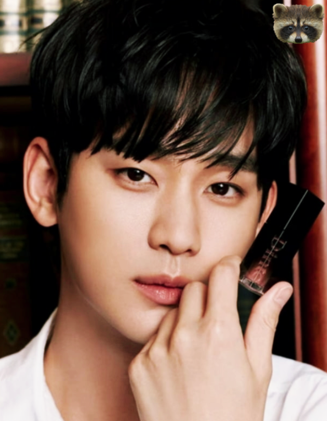 Kim Su-hyun Resumes Activities with July Fashion Brand Advertising Shoot
