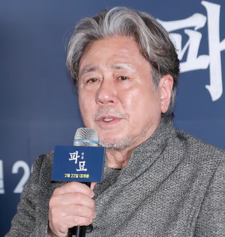 Actor Choi Min-sik's Artistic Expression While Eating Food