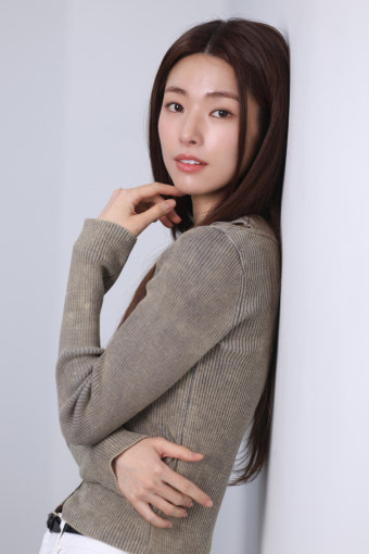 Ha Young's 'Severe Injury Center' Departure, Production Expected to Continue
